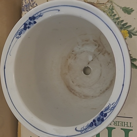 VINTAGE CHINOISERIE BLUE & WHITE PLANTERS SET OF 4 - Picture 7 of 16